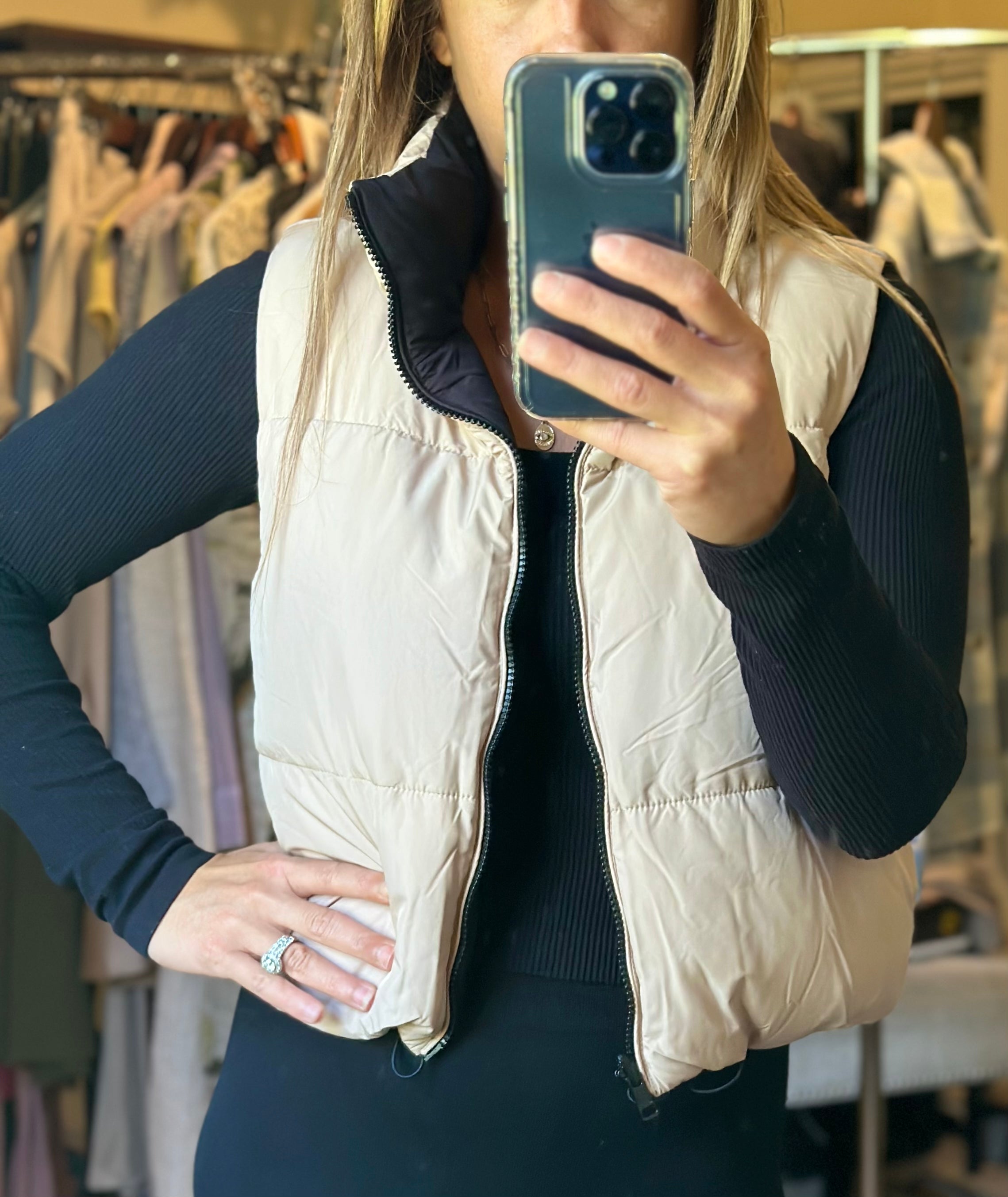 Women's Reversible Cropped Puffer Vest